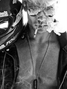 996581_147997492075169_1580769415_n